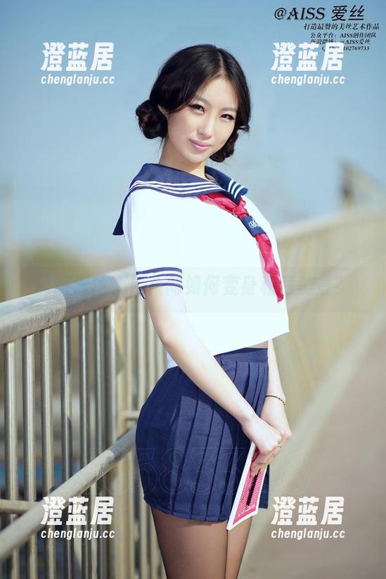 探班爱丝，化妆间如何变身私房美景？