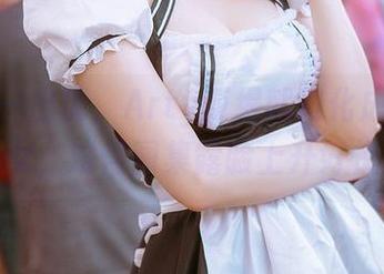 双马尾一出现，Arty亚缇就幻化成青春少女，难怪图集露脸上升好快