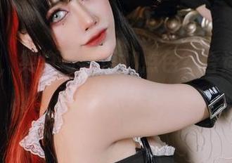Byoru，纯白写真再加点色？合适的调调总是缺失。