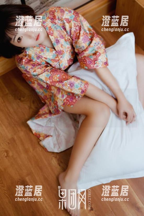 GIRLT果团网-何梦兮Stacy GIRLT果团网 - 来围观!何梦兮Stacy空姐无圣光合辑,可能会让你想反复搭乘同一班飞机!