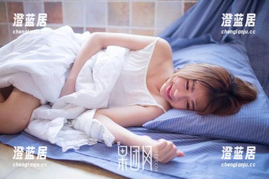GIRLT果团网-莫雅琪 GIRLT果团网 - 我就注视着莫雅琪的“夏天”照片,原图又是一番独特的风景。