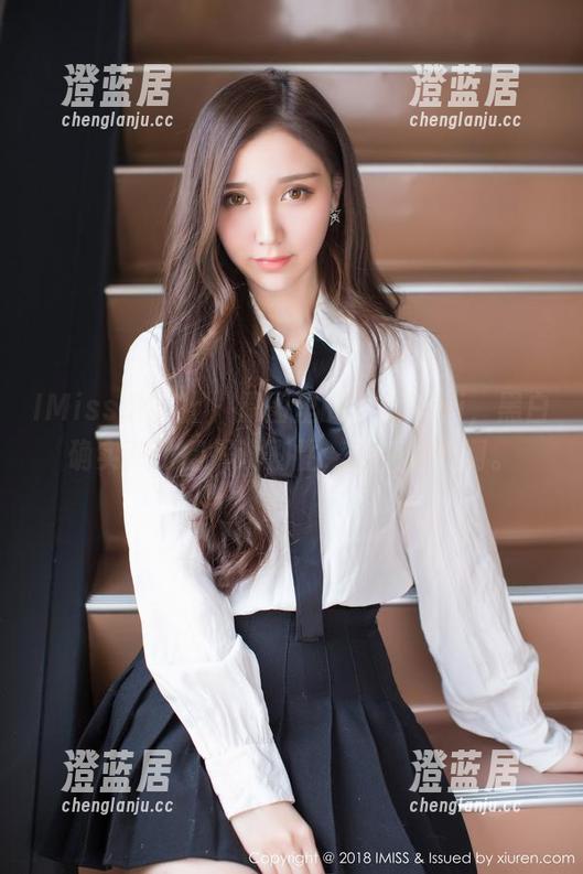 IMiss爱蜜社-乐薇Vivi IMiss爱蜜社 - 原图里的乐薇Vivi,黑白确实对比得很戏剧性,出乎意料啊。