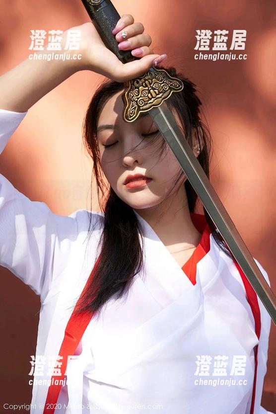 MiiTao蜜桃社-雪梨sherry MiiTao蜜桃社 - 雪梨sherry的写真:美腿直尖,直戳我心!