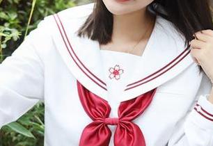MyGirl美媛馆 – 别再低头了，vetiver嘉宝贝儿的吊带写真集也在分享她的独特。