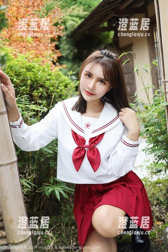 MyGirl美媛馆-vetiver嘉宝贝儿 MyGirl美媛馆 - 别再低头了,vetiver嘉宝贝儿的吊带写真集也在分享她的独特。