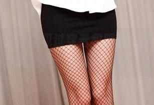 ROSI和服-你见过穿着和服跳鬼步舞的人吗？来分享一下我的‘舞’技！