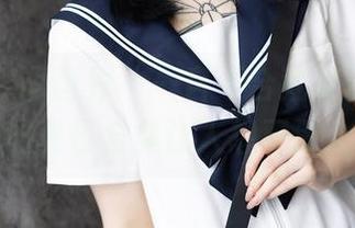 XIAOYU语画界 – 一言不合就变得绝美，林乐一的夏日合集让人想更深入一点。