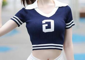 Xiuren秀人网 – 新鲜出炉，Lovely璐璐的女王资源，接受挑衅状态开启。