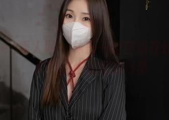 Xiuren秀人网 – 林乐一的空姐在线图集，果然人生靠脸和行李