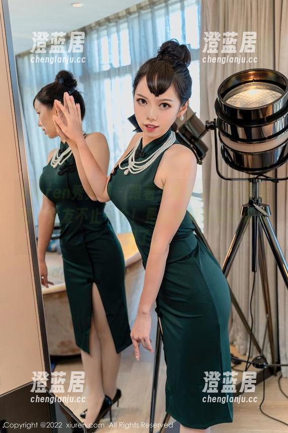 Xiuren秀人网-王馨瑶yanni Xiuren秀人网 - 跟着王馨瑶yanni看美图:女友不止一个!是时候更新你的朋友圈了。