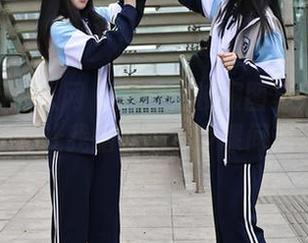 Xiuren秀人网 – 顾欣怡校服图集分享：这一身让我脑补了不少课间恋爱