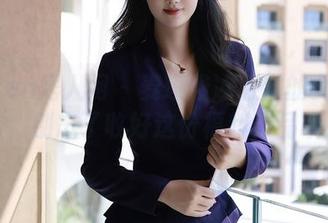 Xiuren秀人网 – 麦琪绫冰激淋的女友情结，别忘了收好这份福利作品哦！