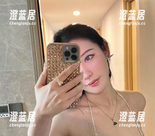 不爱笑的赛琳 微密圈 - 黑丝系列图集来啦!不爱笑的赛琳的下载权限随便用