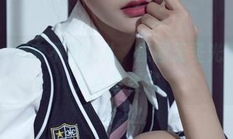 丽柜 – 现实不如允儿，原图无圣光带你进入女友模式