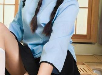 丽柜 – 美图中的司琪，和她的奶牛聊聊人生。