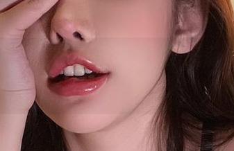 微密圈 – 于芷晴的镇店之宝：圣诞红兔合集，快来打卡吧！