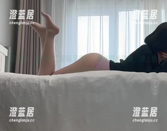 保守的二舅妈 微密圈 - 保守的二舅妈又来了,黑丝图片精选,冲上热搜的那种!