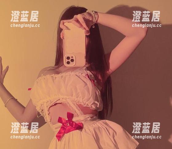 微密圈 - “兔宝妮to的格子女仆装：这是我见过最会做表情的小助手！”——精选作品集