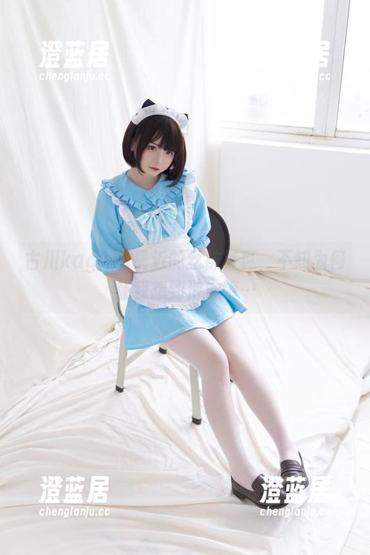 古川kagura 古川kagura最近的丝袜写真,不知为何让我想到泡泡糖…