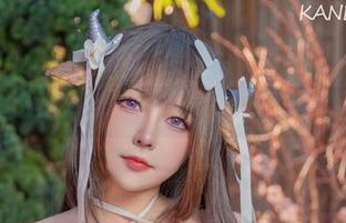 咔喵的裸足写真，踩出不一样的分享体验