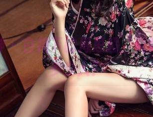 头条女神 – 白裙下的周思超，究竟醉倒了多少人？
