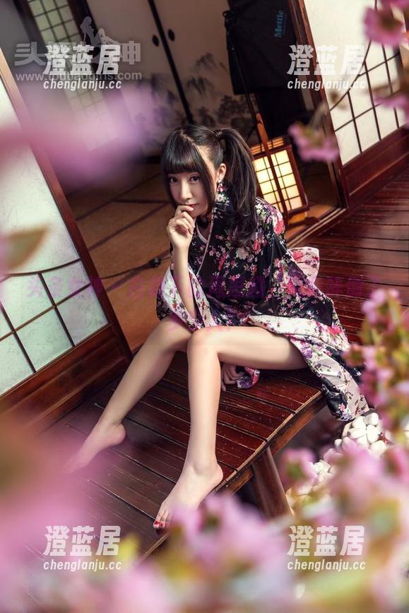 头条女神 - 白裙下的周思超，究竟醉倒了多少人？