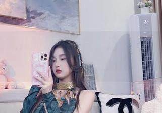 小小奶瓶儿的粉色写真，这种清新无法抗拒的可爱sciente