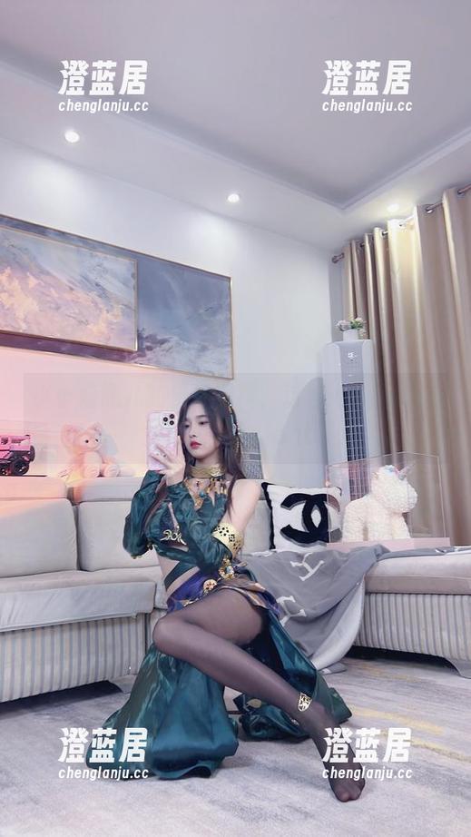 小小奶瓶儿 小小奶瓶儿的粉色写真,这种清新无法抗拒的可爱sciente