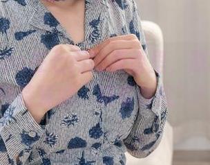年年Nnian在七月的画面里，原图就是一种特殊的‘观看体验’！