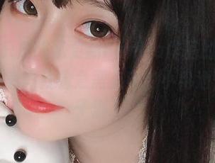 当是一只废喵了更新Fantia作品的时候，我的注意力就像急需充电的小电池，一下子满了！