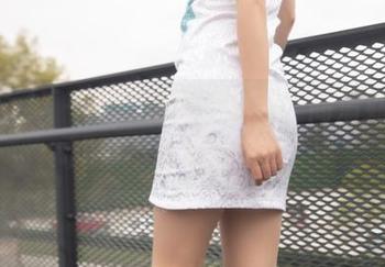 梦丝女神 – 乔儿的黑色魅影，高清到能过滤掉不必要的杂音。