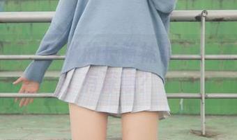 梦丝女神 – 璇璇的长筒袜写真：袜子也能有深意？