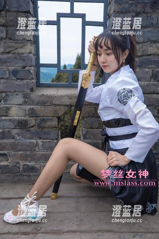 梦丝女神-魏婷婷 梦丝女神 - 看魏婷婷的少女出神,我是不是也是那个夏天的追逐者呀?