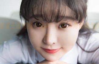 波萝社 – 高清看王语纯的“奶牛”，这牛角都快溅我一脸了，哈哈！