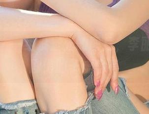 爱尤物 – 一组没圣光的图片，李丽莎演绎剧情的子虚乌有