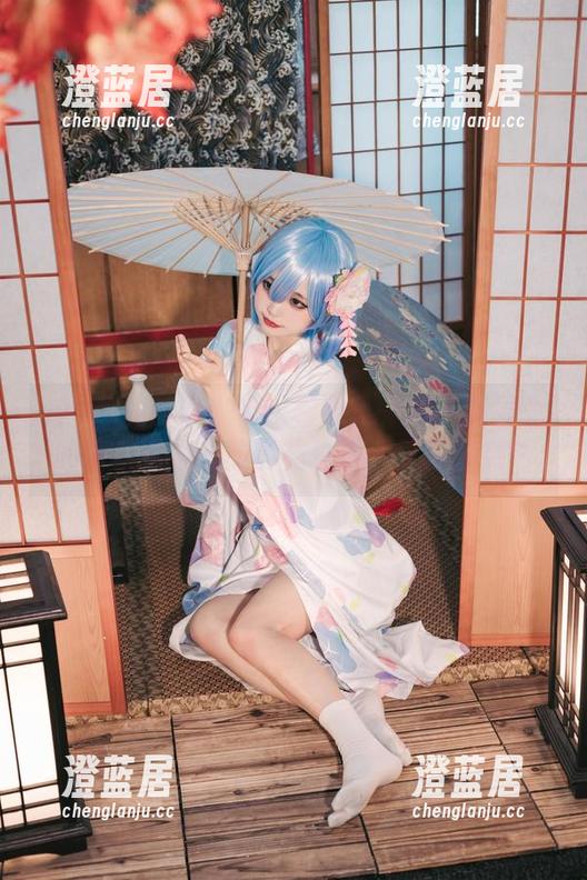 神沢永莉的瑜伽集：看我从一根不堪重负的面条变成优雅的花生米，更新来袭！