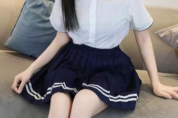 秀人网 – yoo优优的私房新作是个什么回事？最新资源直接让审美翻车，不得不说很凶哦。