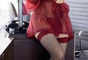 秀人网 – 偷偷告诉你，丹妮Danny修女的套图比寺庙里的香火还旺盛，资源抢手得不得了！