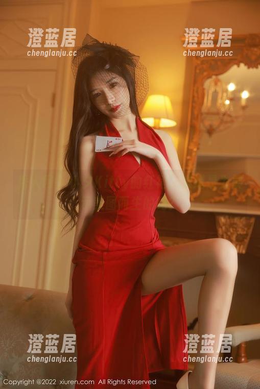 秀人网-小夕Kitty 秀人网 - 小夕Kitty的红裙,难道是为展示美图而生的吗?