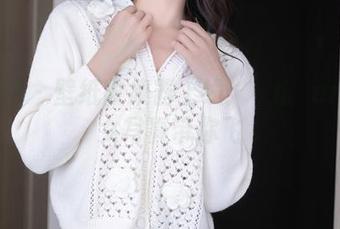 秀人网 – 壁纸收集器上线：玥儿玥er的少女写真带你飞