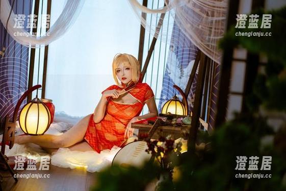 秋和柯基 不看秋和柯基最新的JK图片,你能相信世间还有如此无辜的表情吗?
