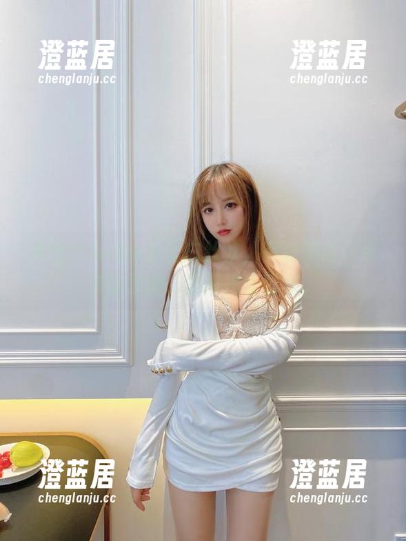 米线线sama的《白丝》，在线便能看到那淡淡的...狠狠拽住眼球。