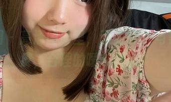 微密圈 – 高清图册里，葱油饼er与黑丝漆皮，合理的暧昧状态？