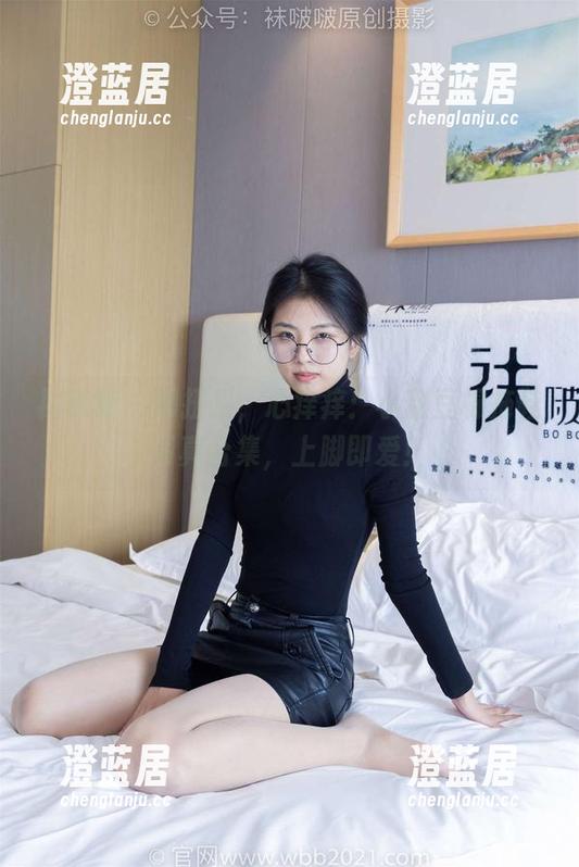 袜啵啵-小甜豆 袜啵啵 - 脚扭扭,心痒痒:小甜豆棉拖鞋写真合集,上脚即爱!
