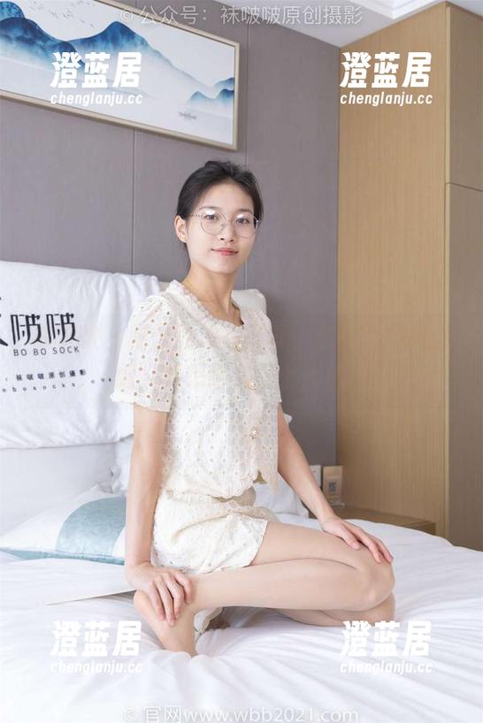 袜啵啵 - 稚予的油亮写真，壁纸上见的光澜，真想给它配个音乐！