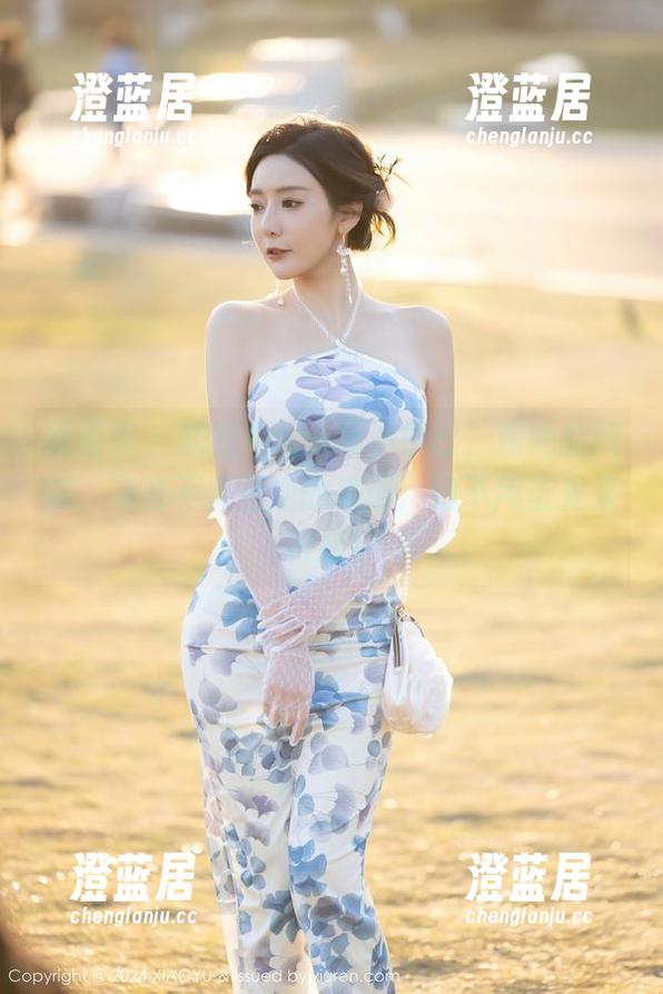 语画界-Angela小热巴 语画界 - 就是Angela小热巴,和她的网袜,有些不务正业的美图,绝不用圣光来衬托!