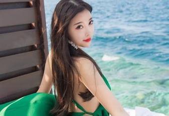 语画界 – Miko酱吖的剧情写真：私拍资源+场景蹦迪教程