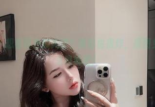 微密圈 – 想看阿色的美腿？背影也很炸，原图免费，快来瞧瞧吧！