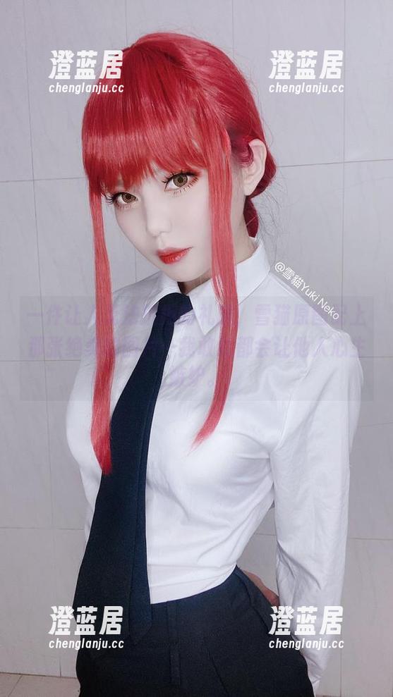 一件让人无法抗拒的礼服，雪猫原图配上那张绝美的图片…我敢说都会让他人心生嫉妒。
